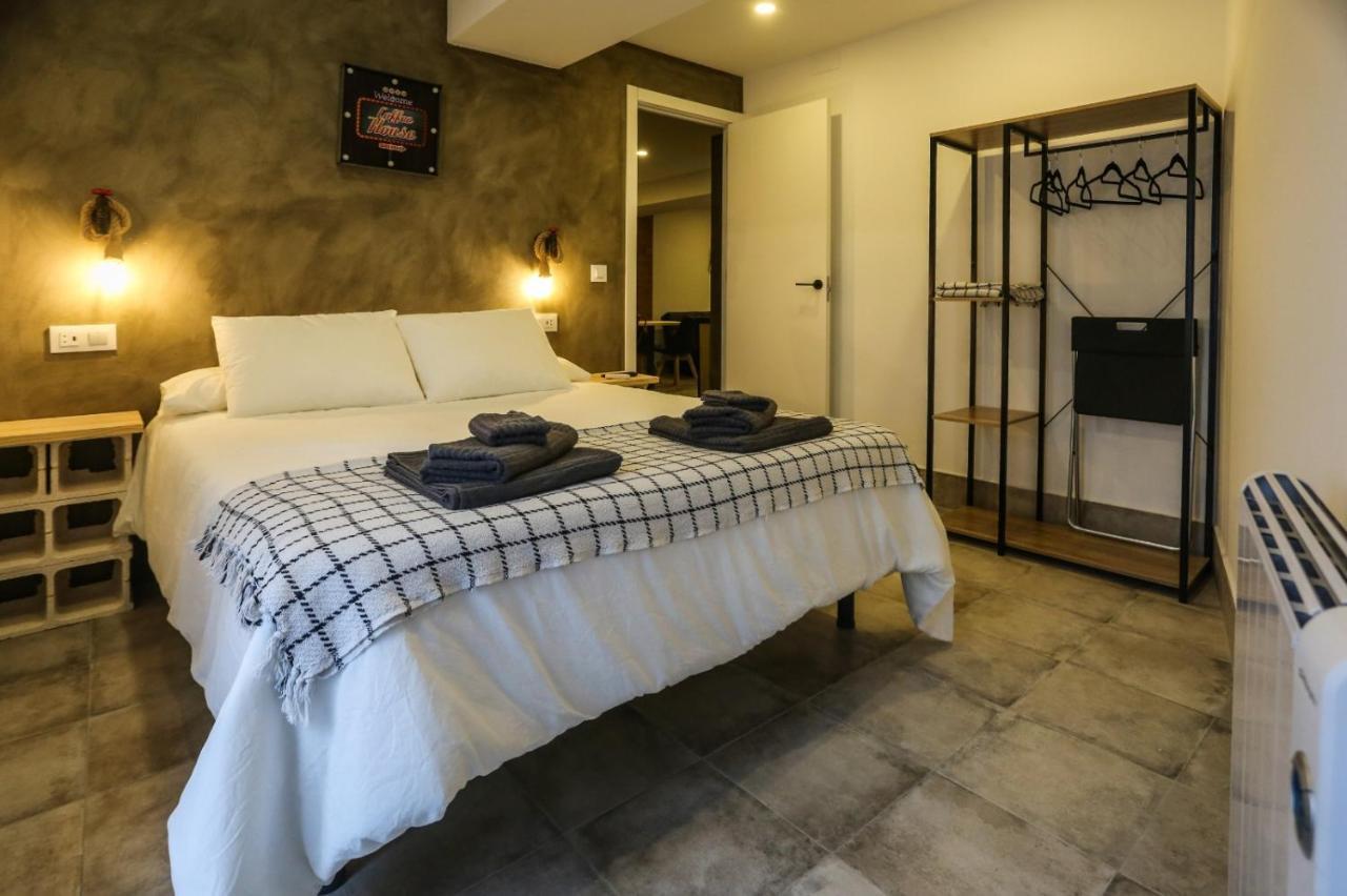 Ohana, Diseno Exclusivo Y Aparcamiento Gratuito A Pie De Calle Mérida Exterior foto